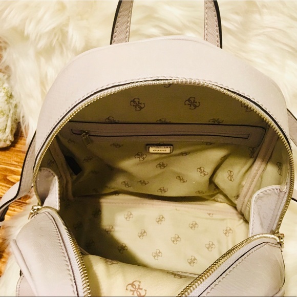 GUESS TAMRA STONE MEDIUM BACKPACK - Picture 5 of 7